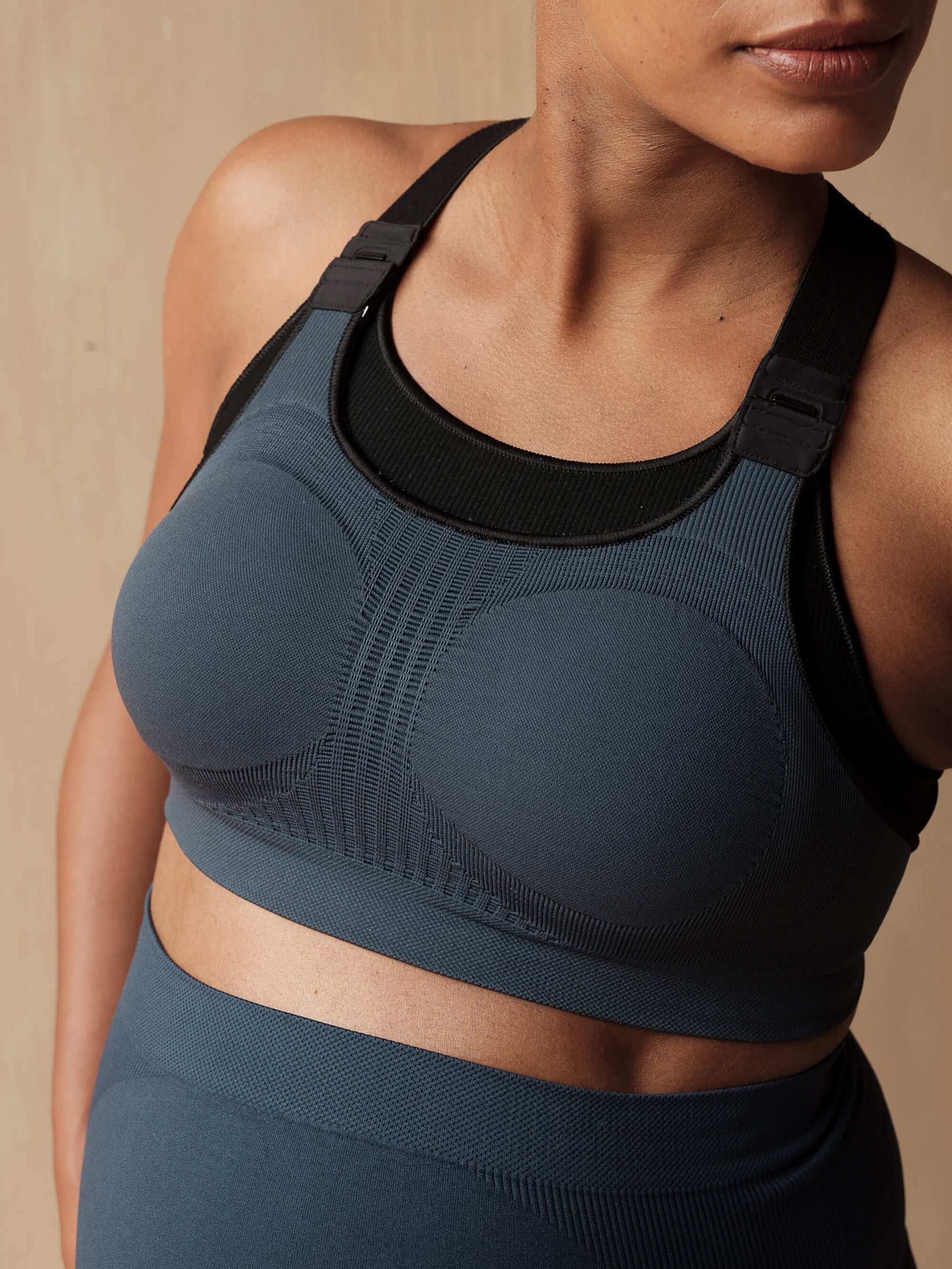 Hold And Mould Sports Bra, Blue